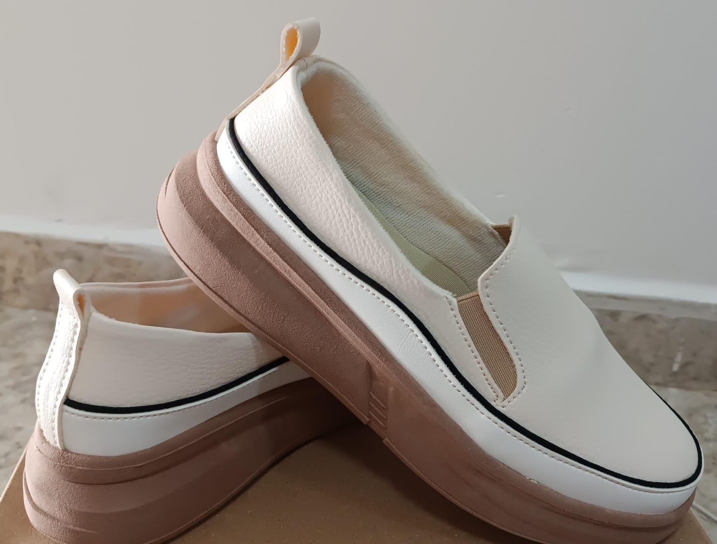 COMEMORE Mocasin Ortopedio Suela Alta