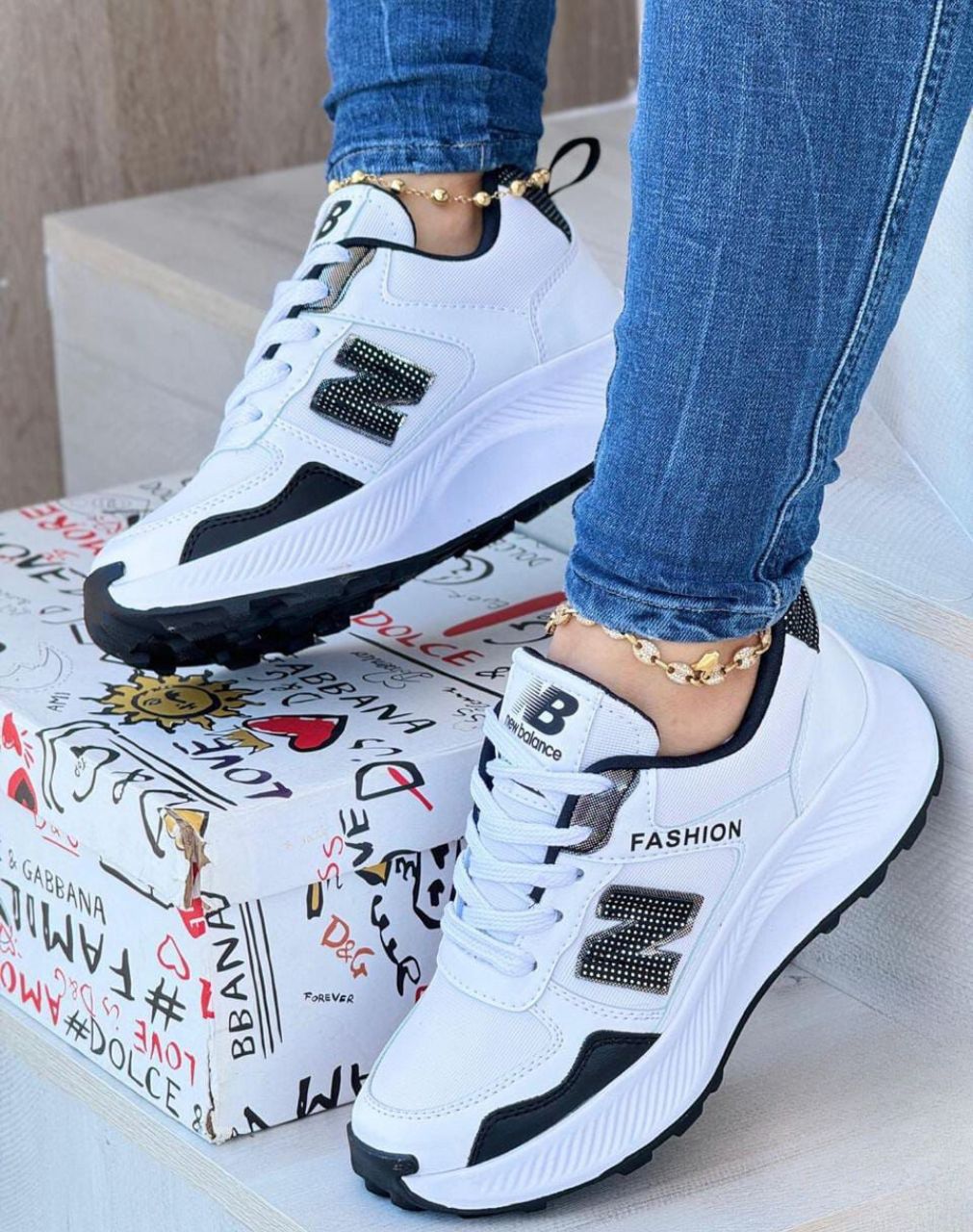 NEW BALANCE FASHION