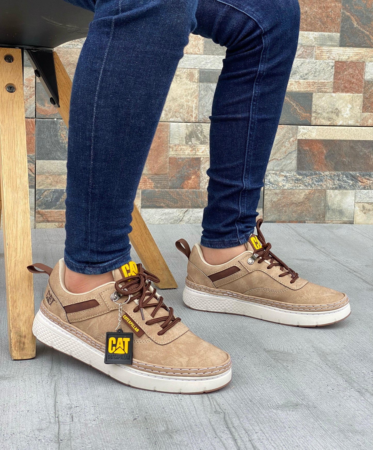CATERPILLAR PREMIUN CASUAL CORTE BAJO