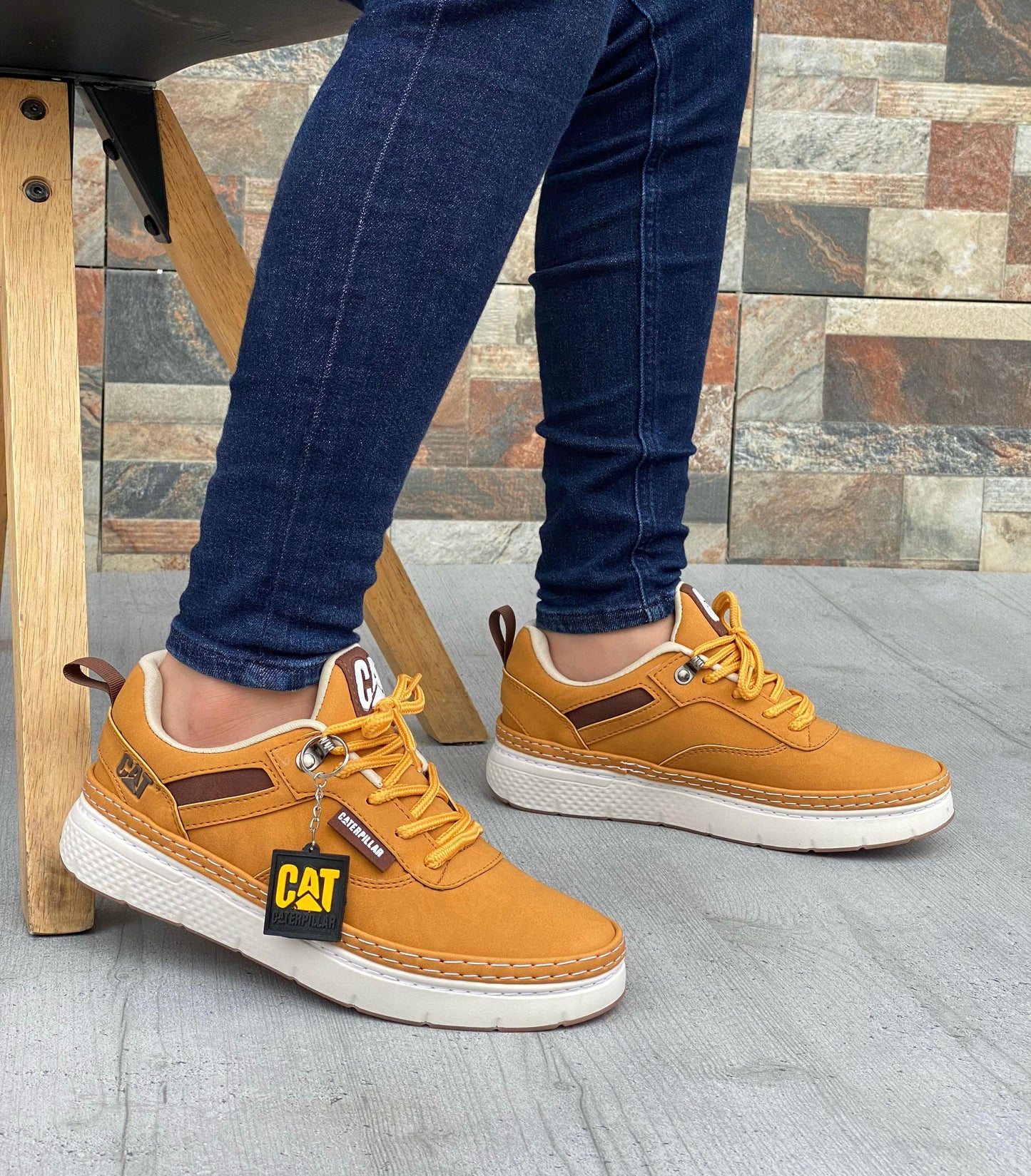 CATERPILLAR PREMIUN CASUAL CORTE BAJO