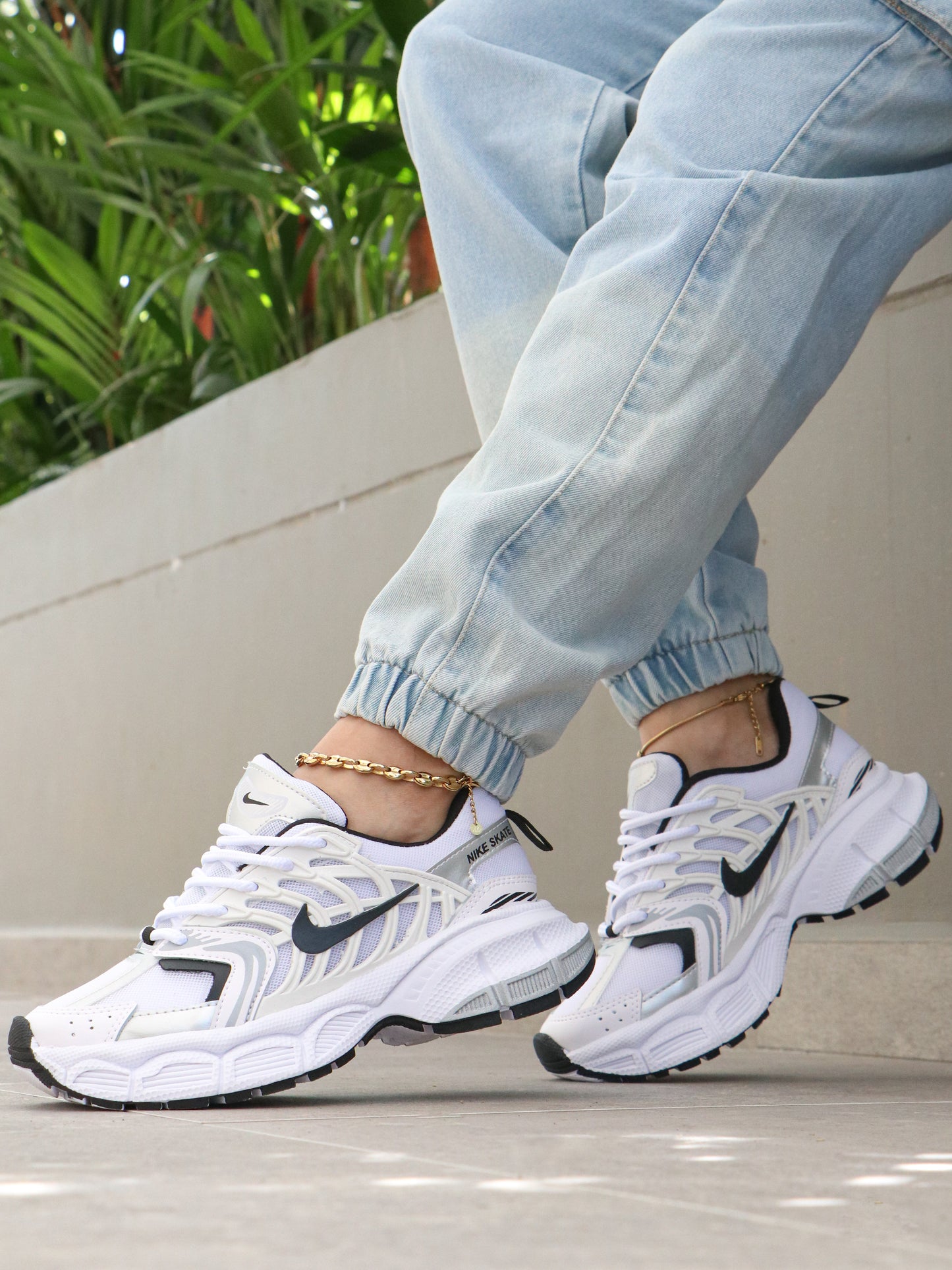 TENNIS NIKE AN12 SKATE