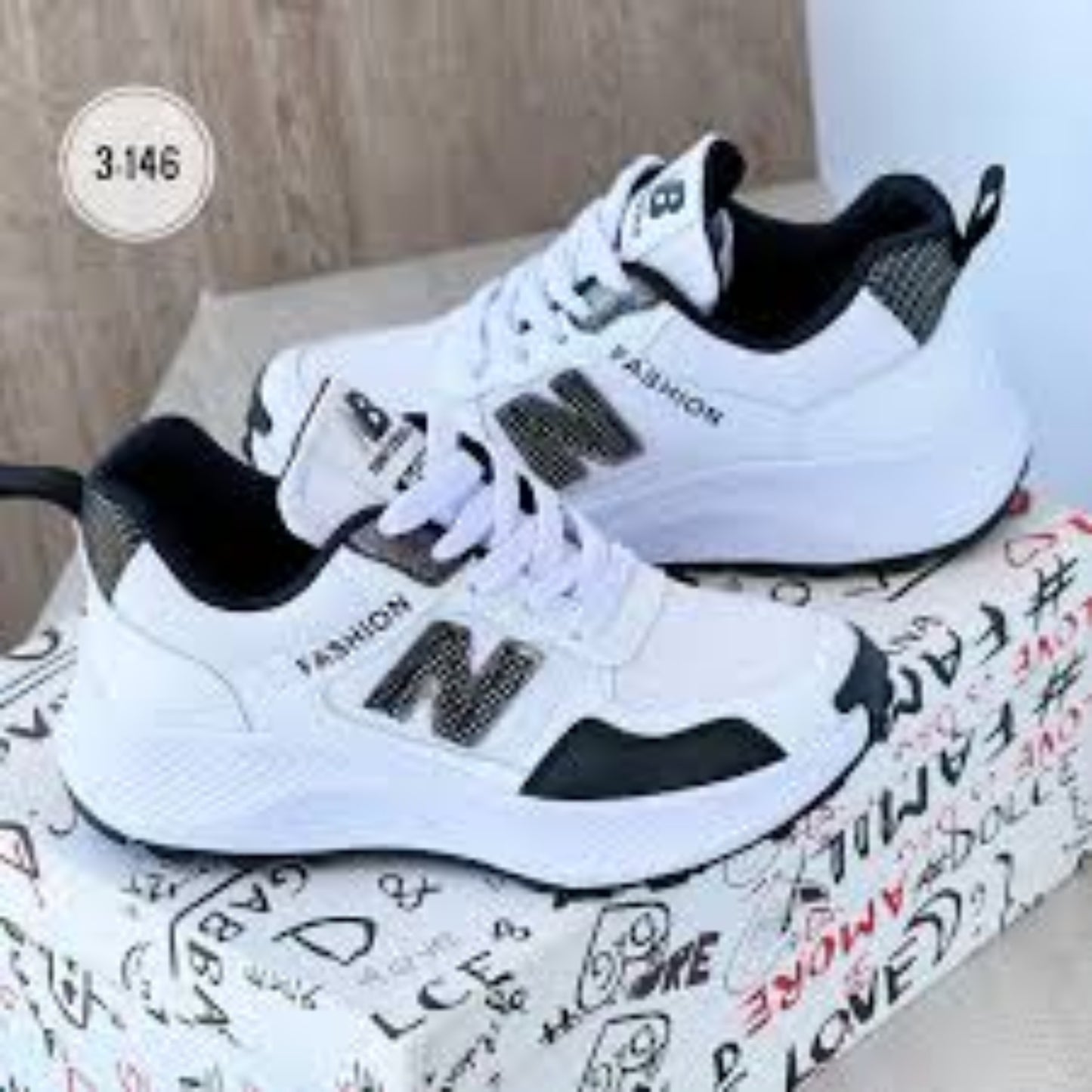 NEW BALANCE FASHION