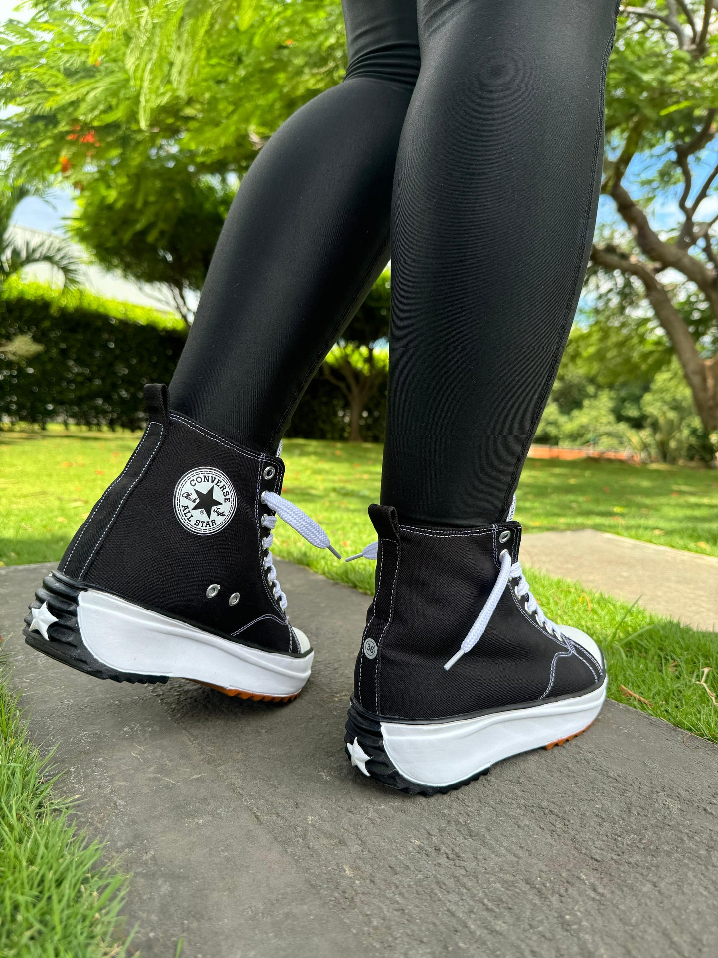 CONVERSE SUPER STAR