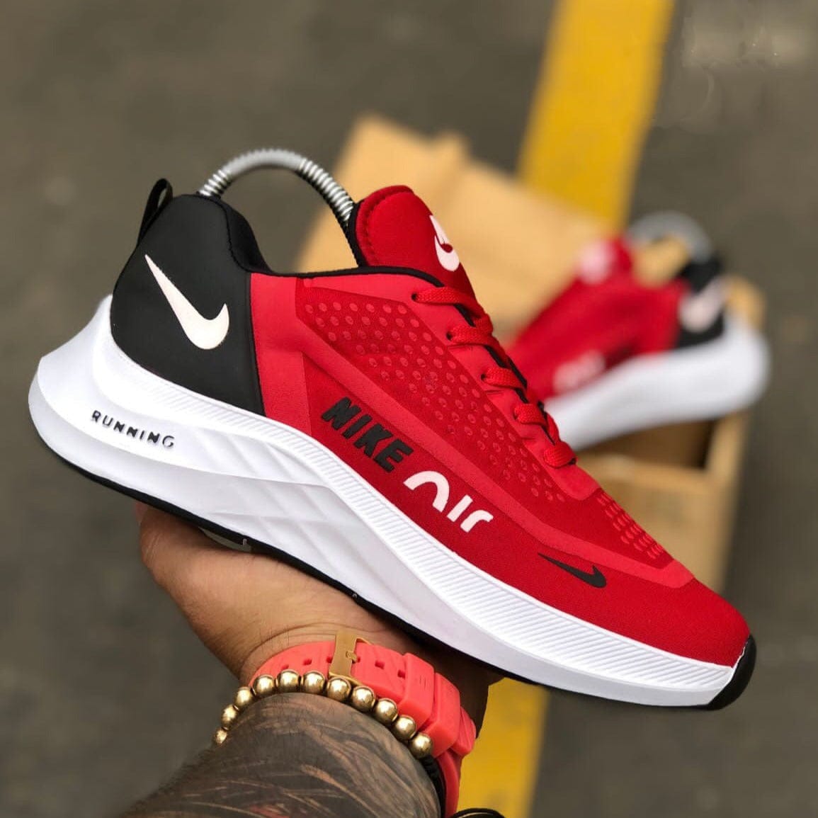 NIKE RUNNING CABALLERO RFR100