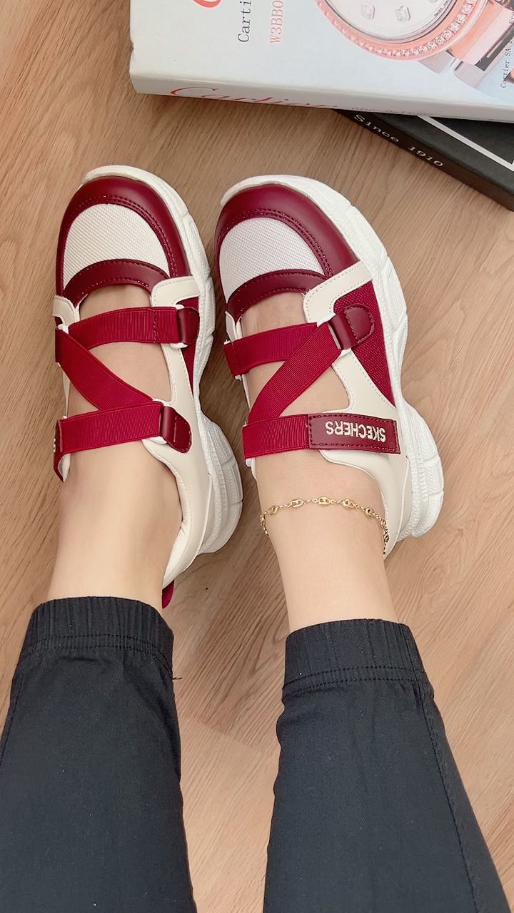 MAFALDA SKECHERS DAMA